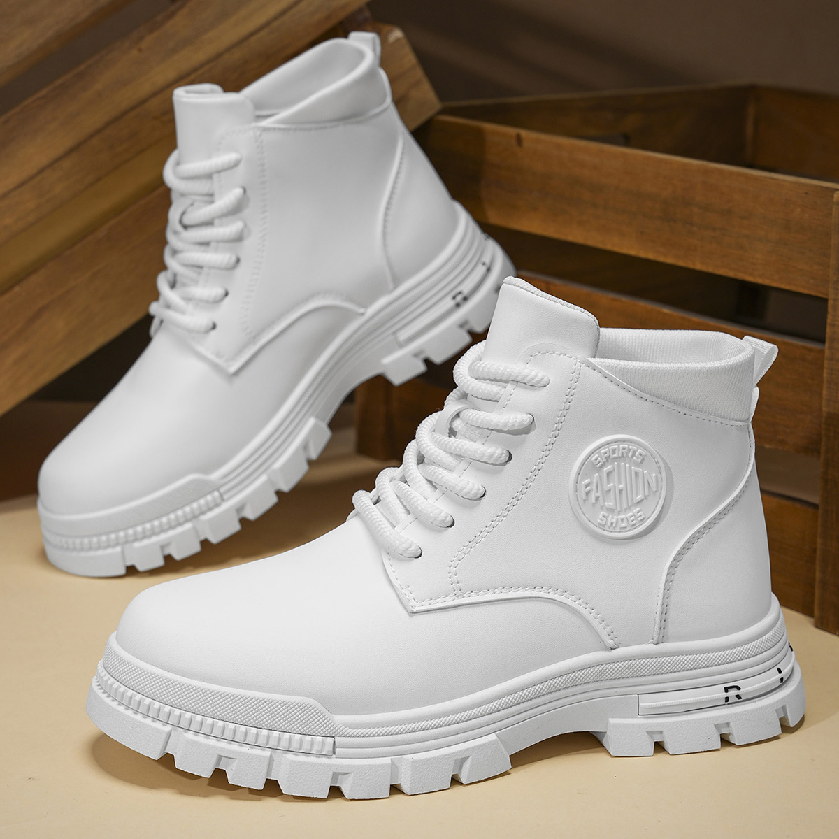 Men Shoes Trends - รองเท้าบูทมอเตอร์ไซค์สีขาวสำหรับผู้ชาย แฟชั่นทุกฤดู เหมาะสำหรับฤดูใบไม้ร่วง ฤดูหนาว เดินป่า ปีนเขา