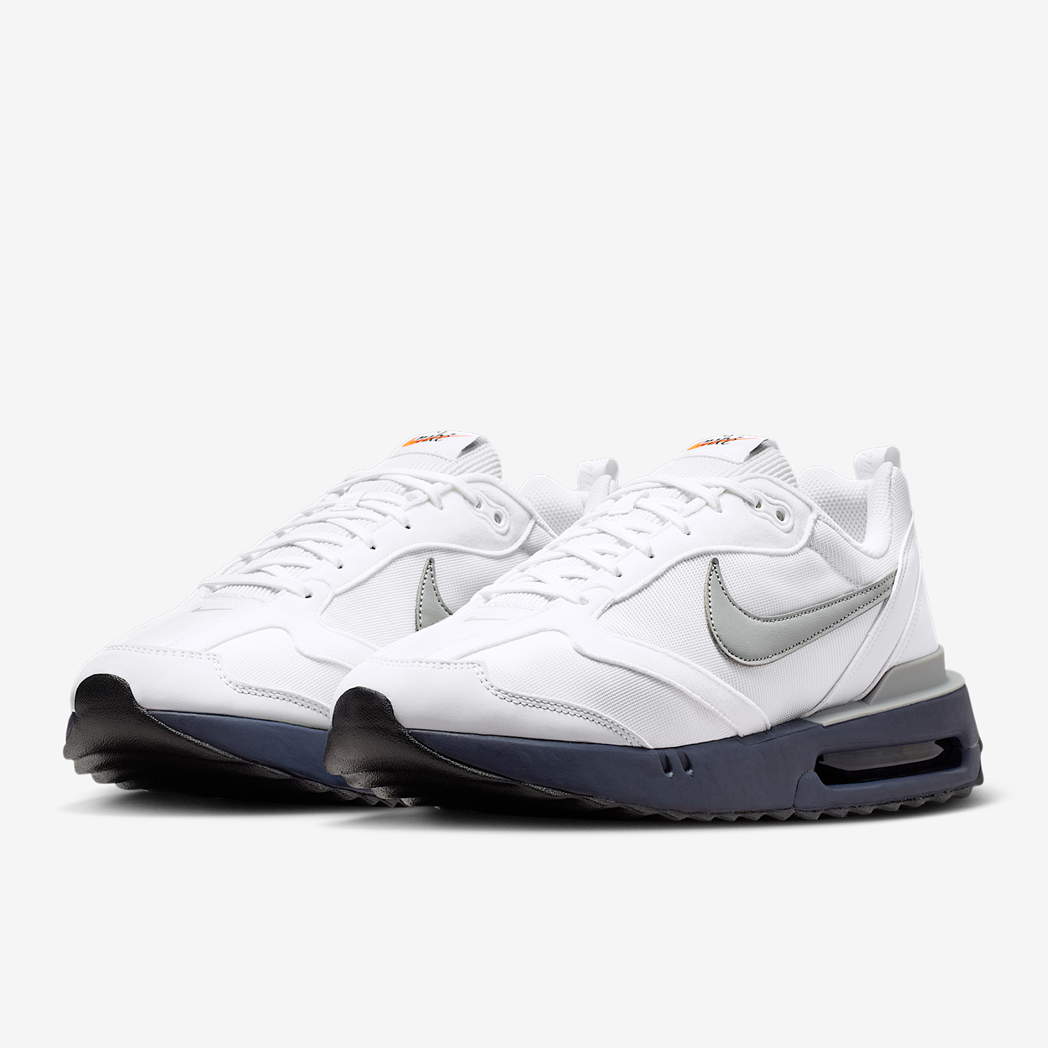 Men Shoes Myntra - ไนกี้ แอร์แม็กซ์ ดอว์นรองเท้ากีฬาเบาะลมแบบโลว์ท็อปสำหรับผู้ชาย DM0013-103