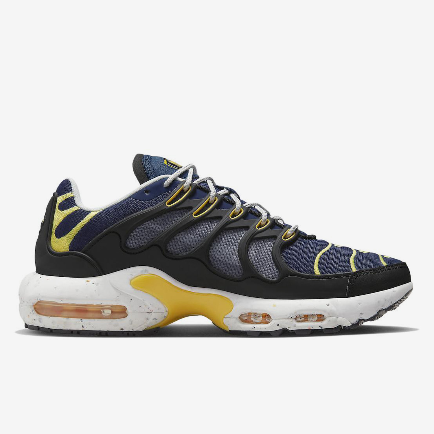 รองเท้าลำลองผู้ชาย Nike Air Ma - Men Shoes Myntra บทวิจารณ์และราคา