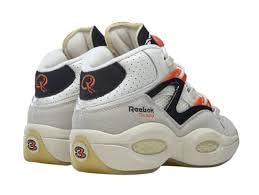 รองเท้าผู้ชายรุ่น Question Pum - Men Shoes Reebok บทวิจารณ์และราคา