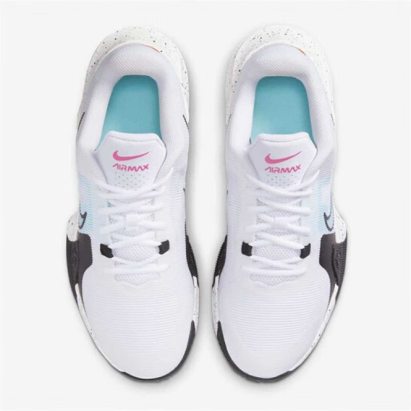 รองเท้าบาสเก็ตบอลไนกี้ แอร์แม็ - Men Shoes Myntra บทวิจารณ์และราคา
