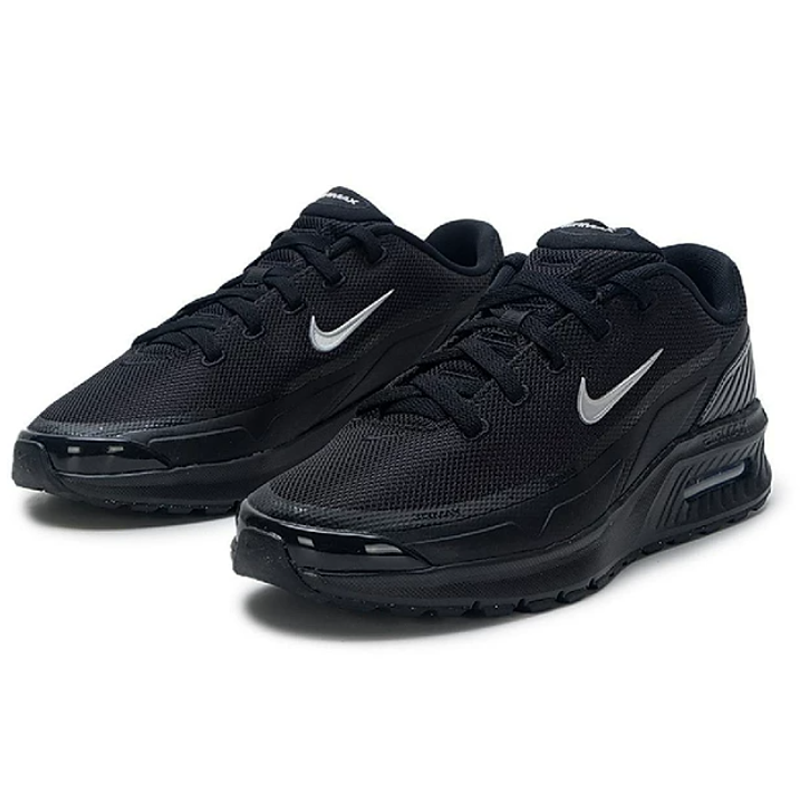 ไนกี้ เมน'แอร์แม็กซ์ บีเอไอเอ  - Men Shoes Myntra บทวิจารณ์และราคา