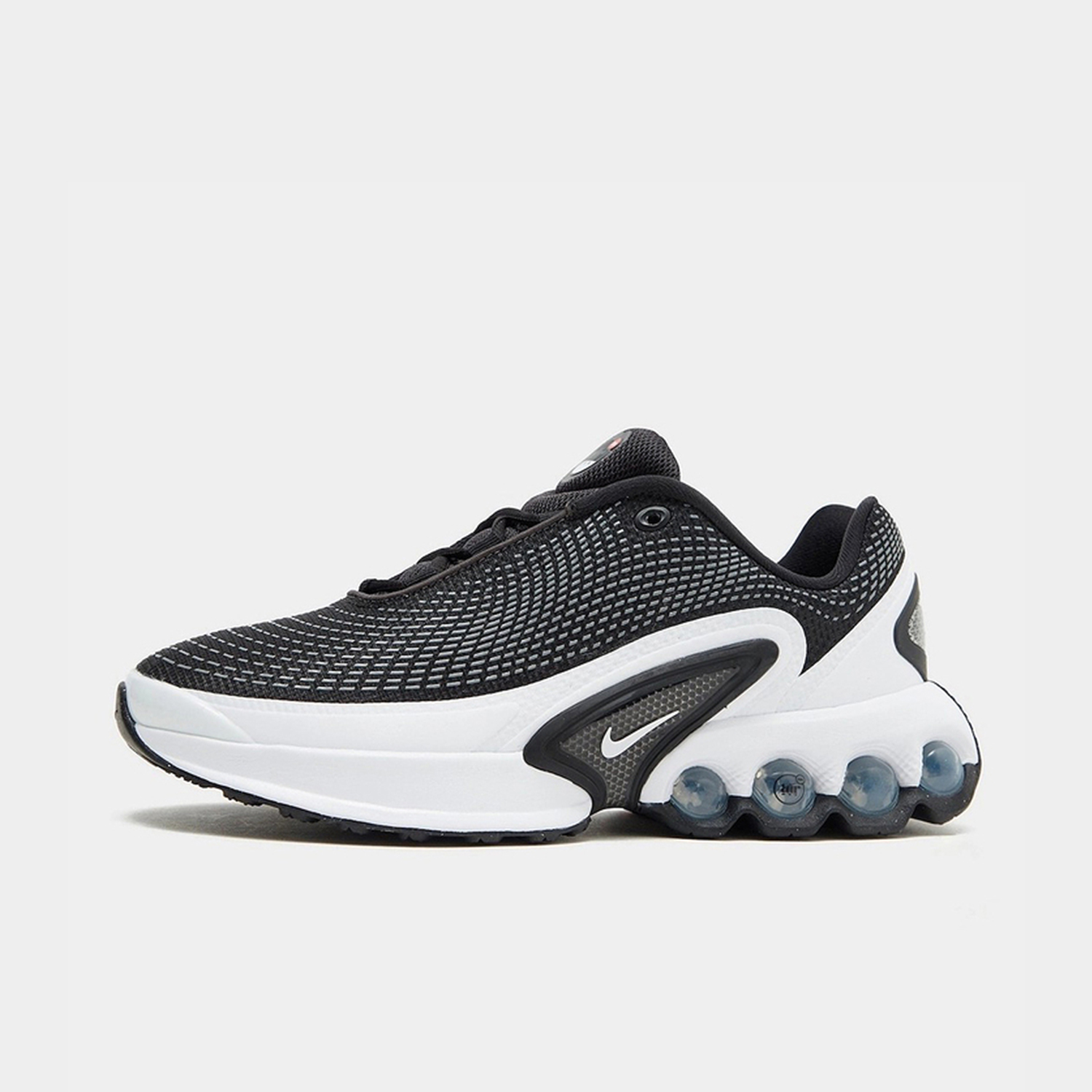 รองเท้าผ้าใบลำลองระบายอากาศได้ - Men Shoes Myntra บทวิจารณ์และราคา